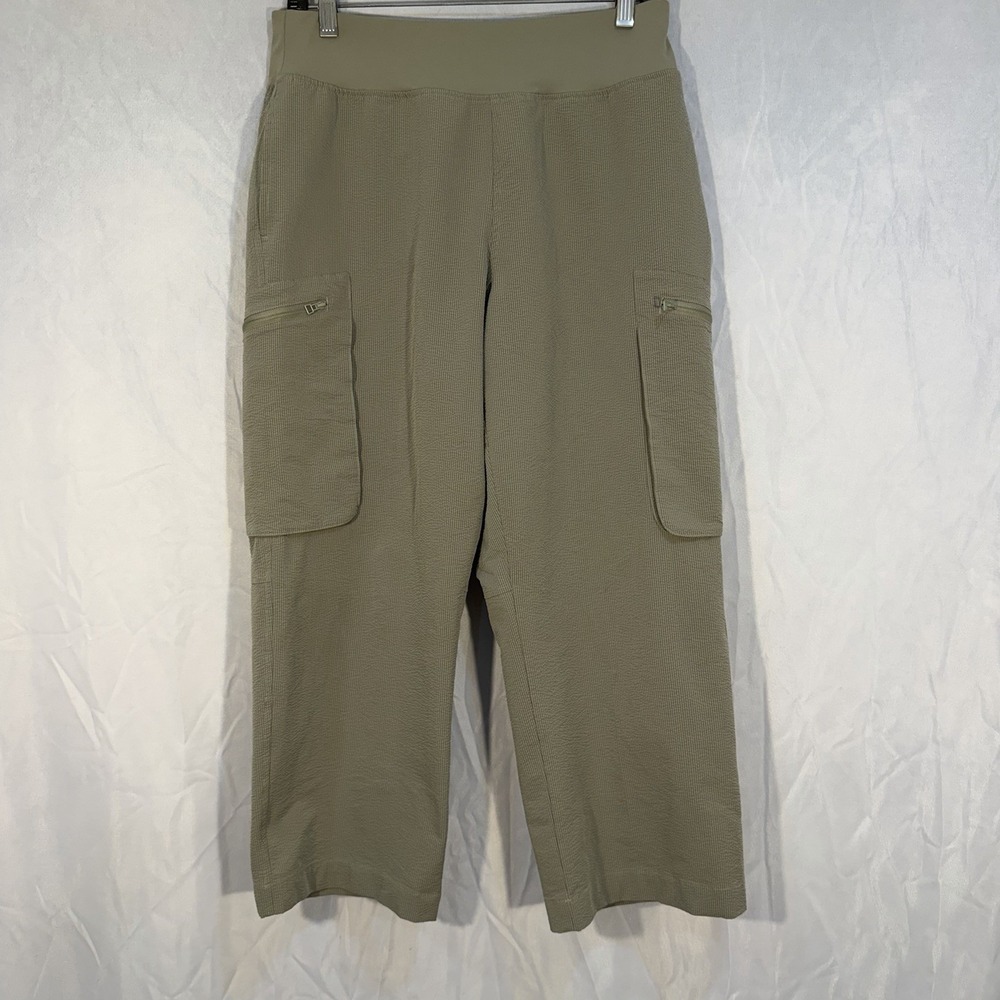 Sage Women's Crop Cargo Pull‎ On Pants Olive M  Stretch Breathable Loose Fit
